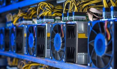 Blockchainschürfermaschinen: Die Rolle und Anforderungen im Mining-Prozess